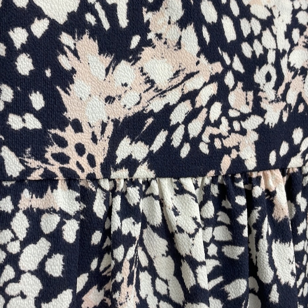 LuLaRoe Shannah top extra-large crêpe blouse, short sleeve new tags - Picture 7 of 7